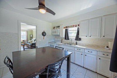 89 Egerton Street • London East, ON photo 9
