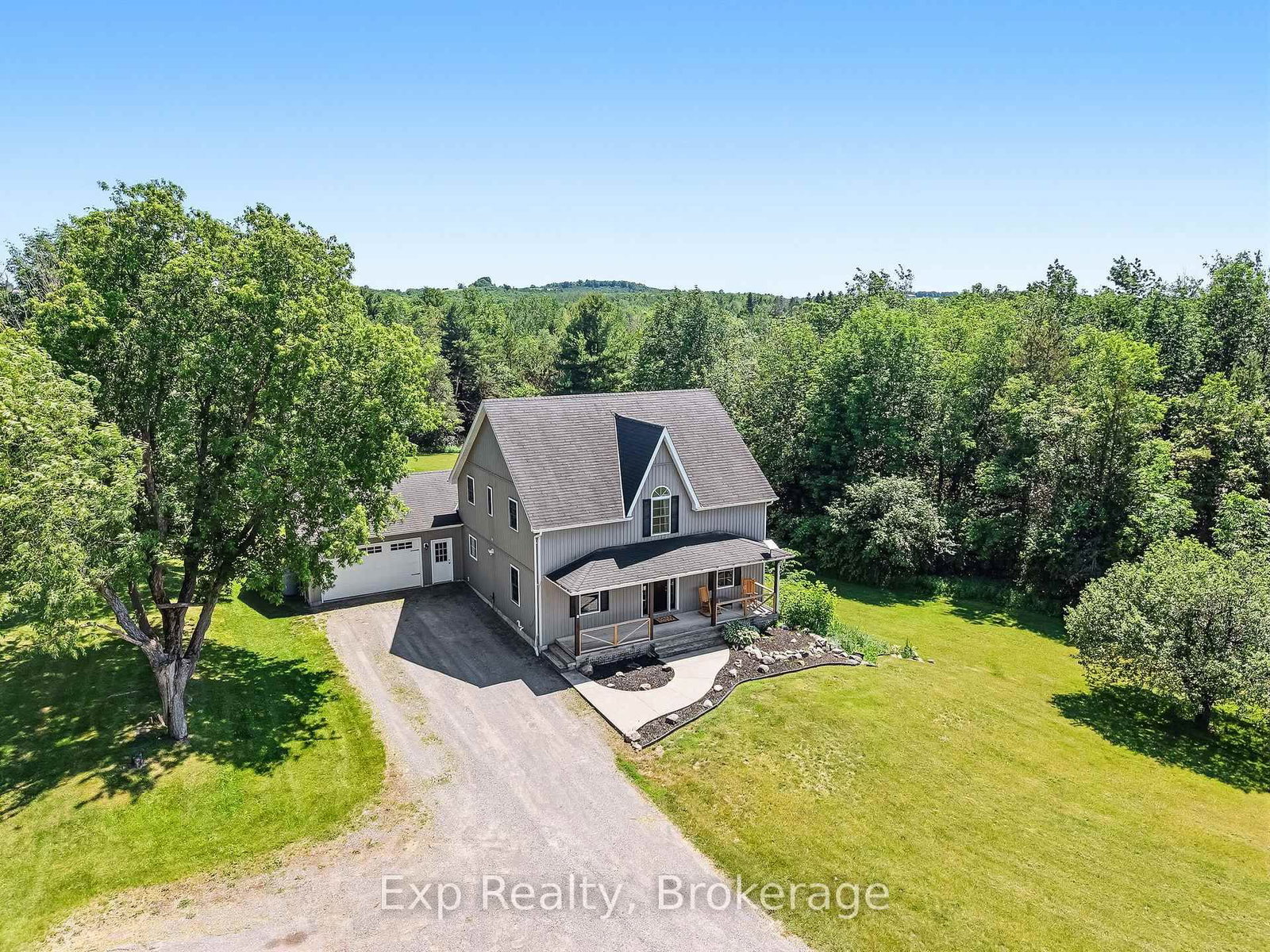 897 Dingman Road • Cramahe, ON photo 1