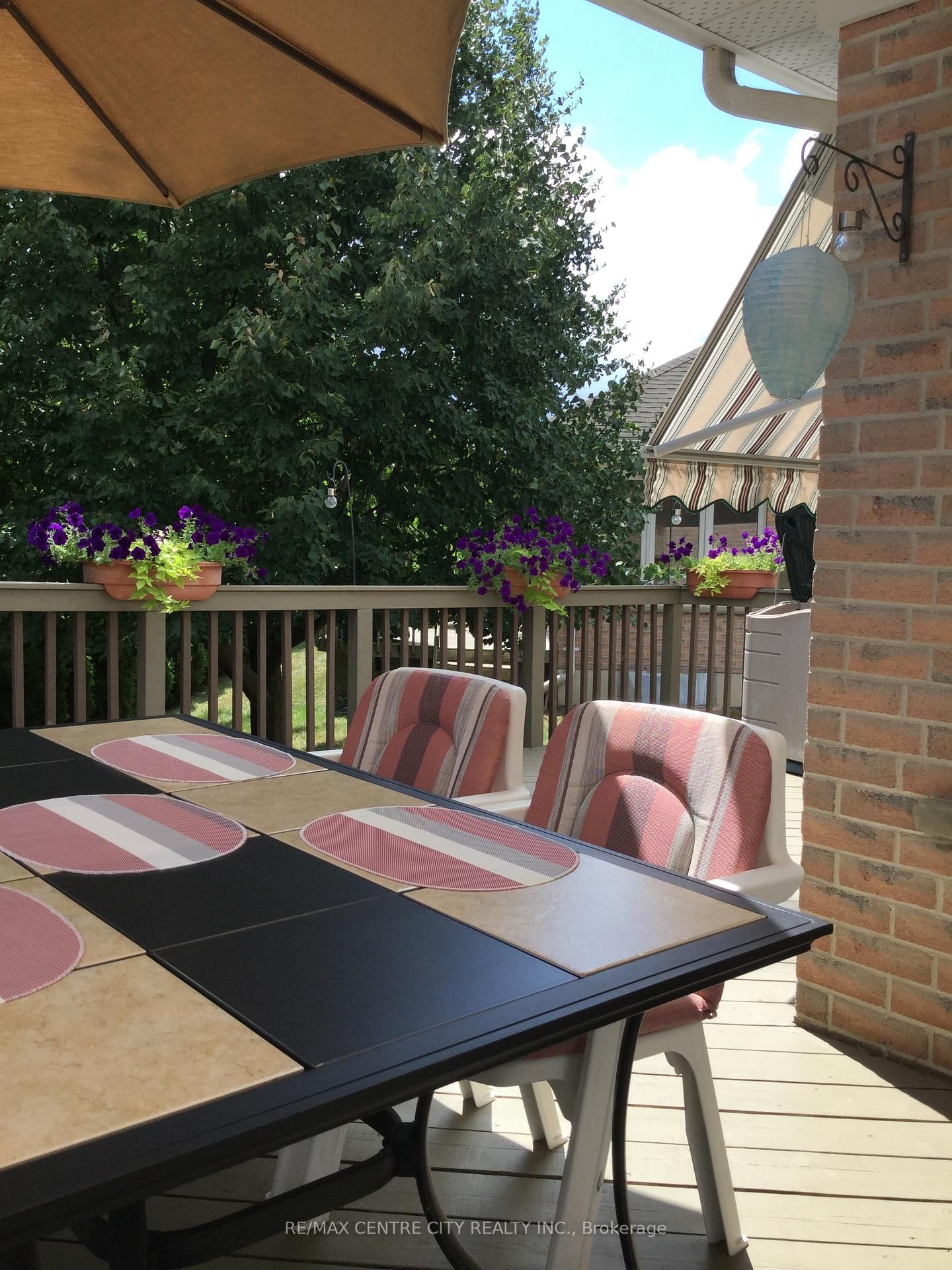 48 Ilderbrook Circle • Middlesex Centre, ON photo 33