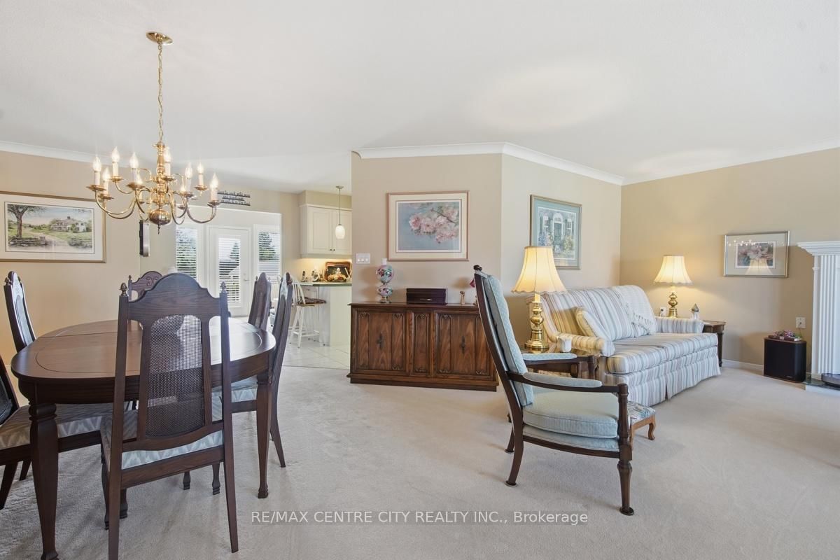 48 Ilderbrook Circle • Middlesex Centre, ON photo 5