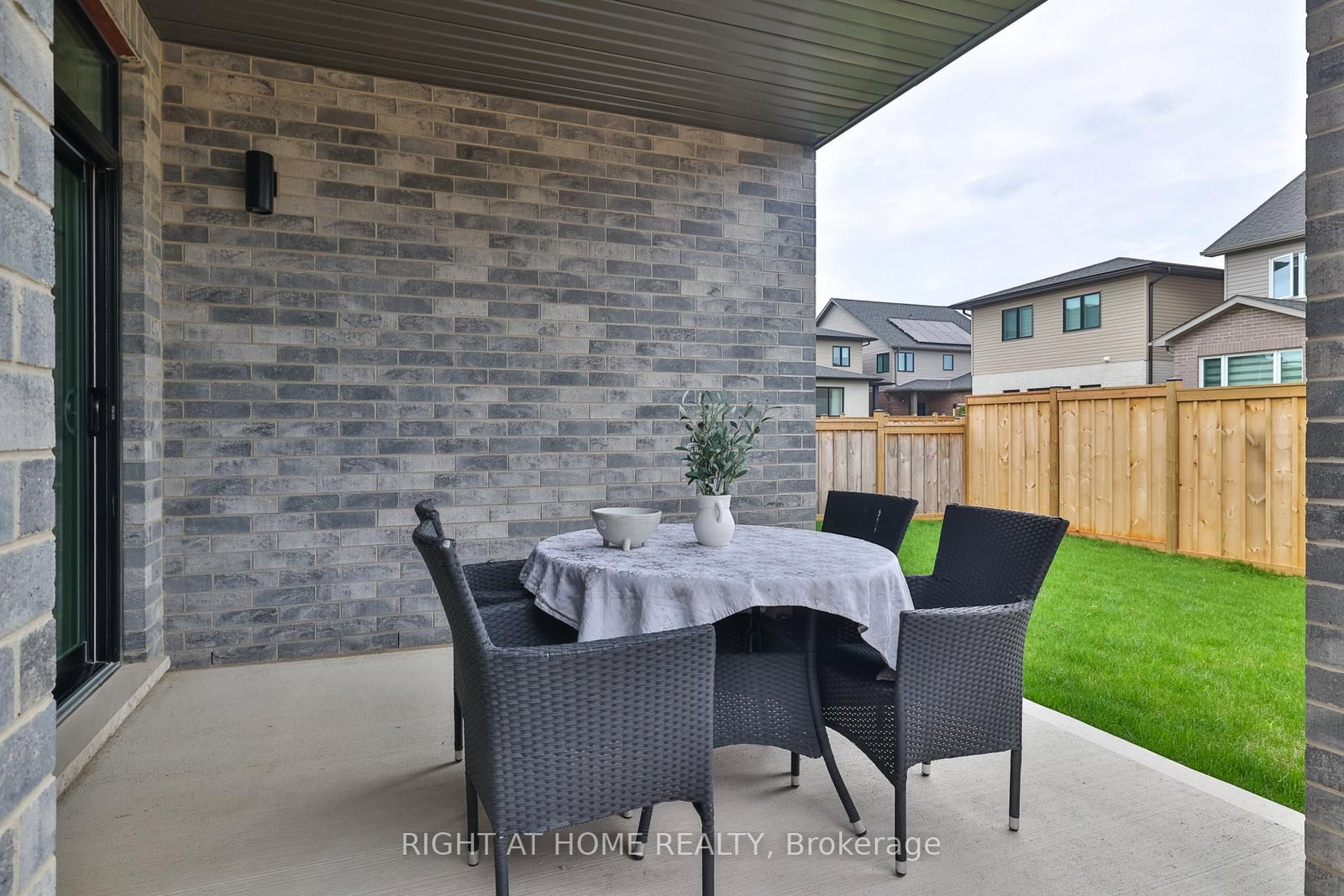 Listing Image 45