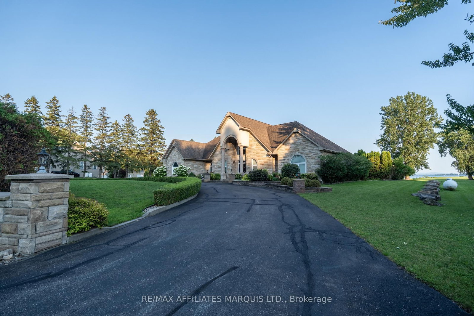 20190 COUNTY RD 2 Road • South Glengarry, ON photo 27