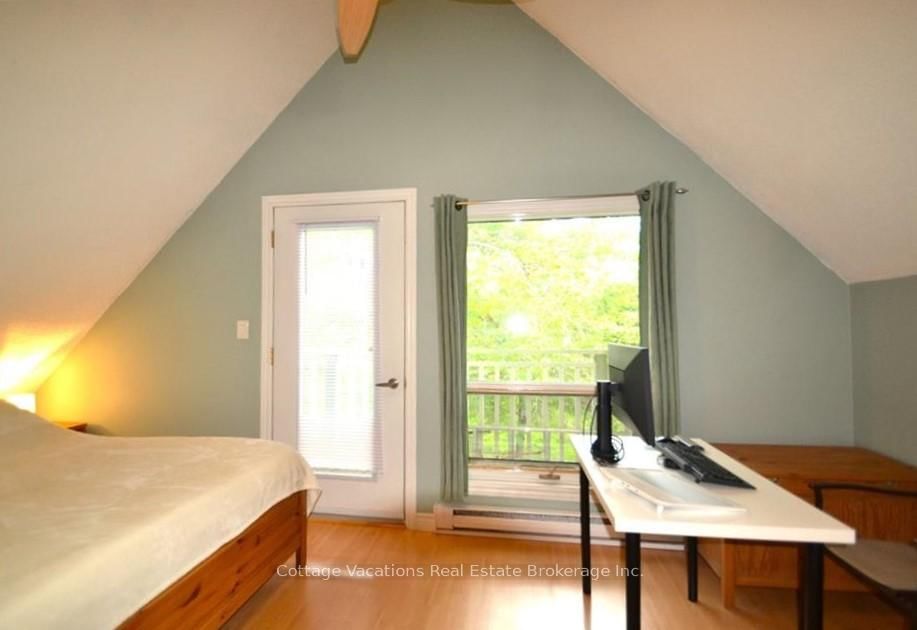 341 OLD NORTH Road • Huntsville, ON photo 15