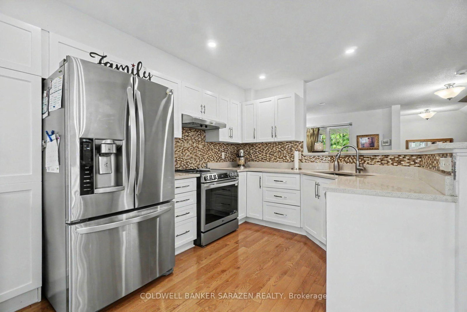 2020 Breezewood Street • Ottawa, ON photo 11