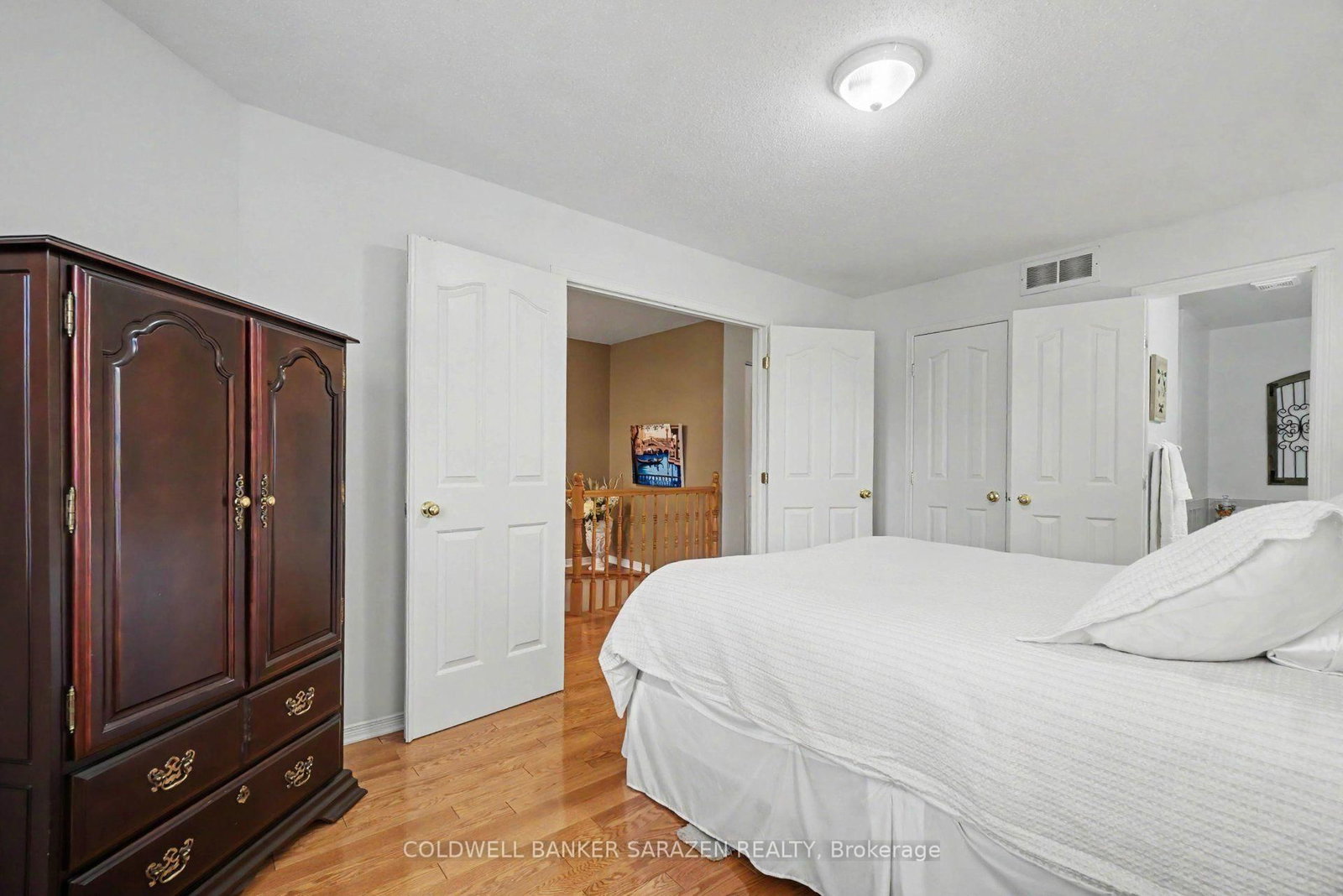 2020 Breezewood Street • Ottawa, ON photo 18