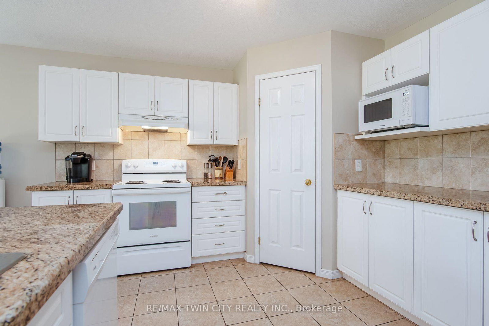 24 Joseph Lichti Lane • Wilmot, ON photo 27