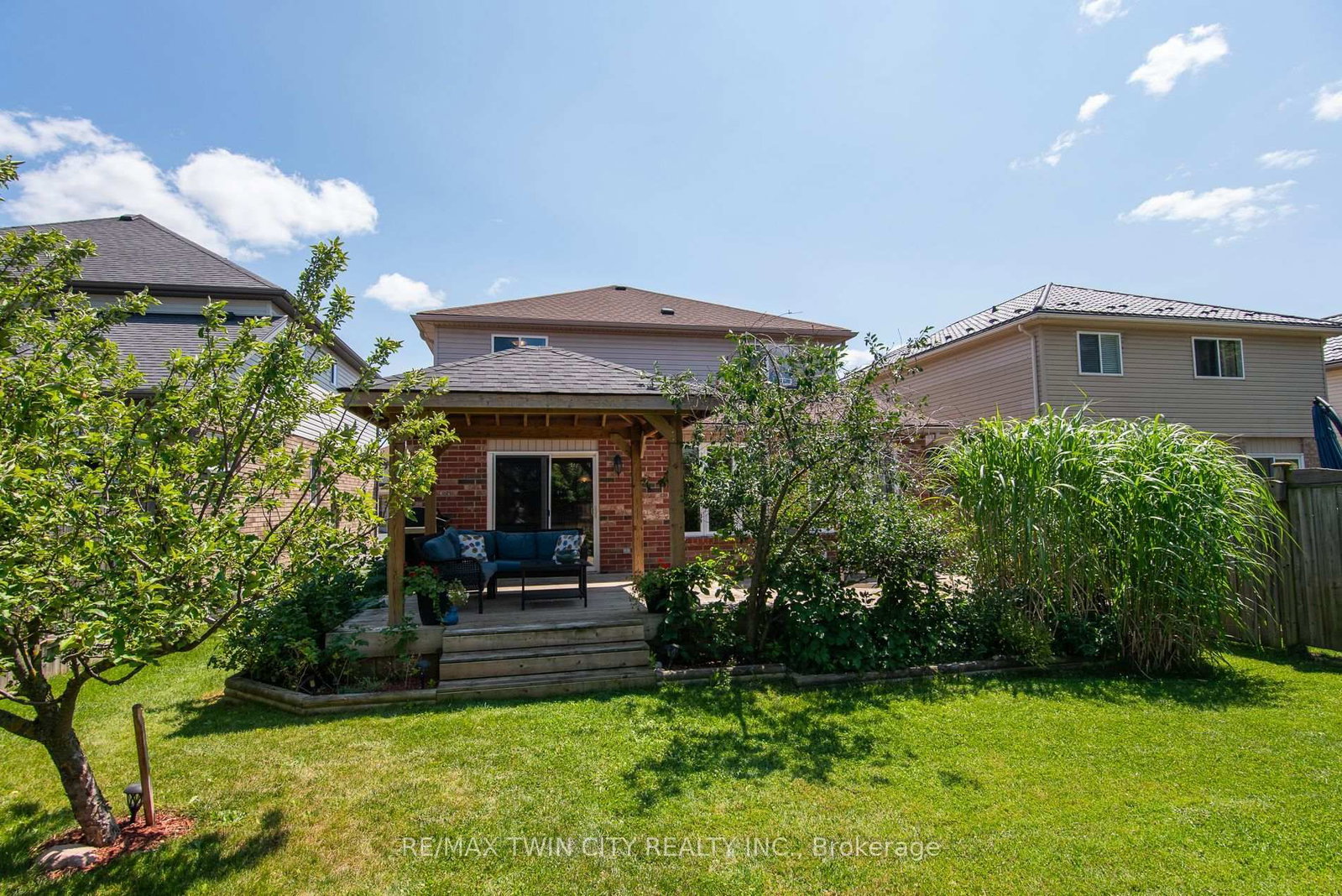 24 Joseph Lichti Lane • Wilmot, ON photo 8