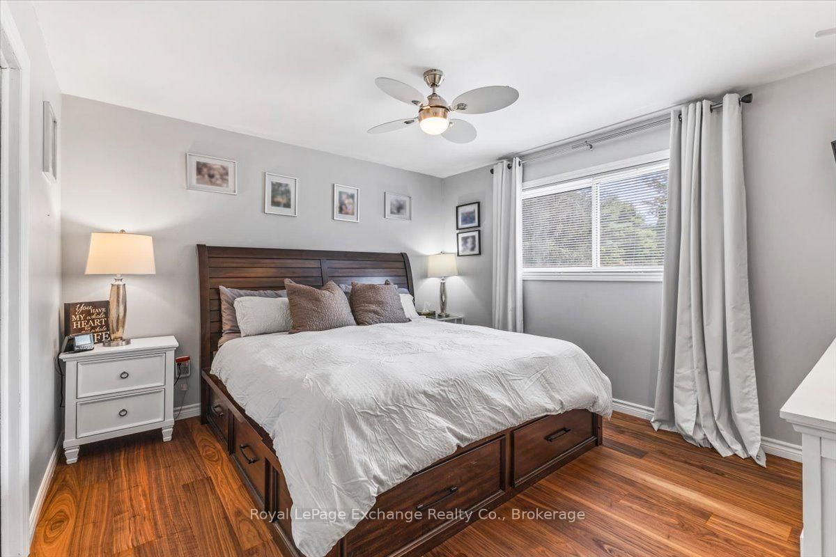 377 Princes Street S • Kincardine, ON photo 12