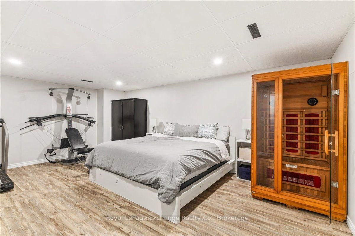 377 Princes Street S • Kincardine, ON photo 23