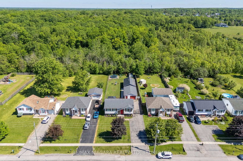 3482 Dominion Rd, Fort Erie, Ontario