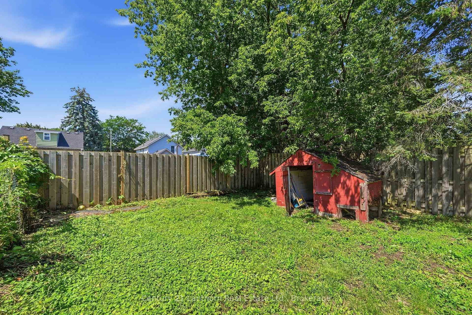 8 BETTES Street • Belleville, ON photo 41