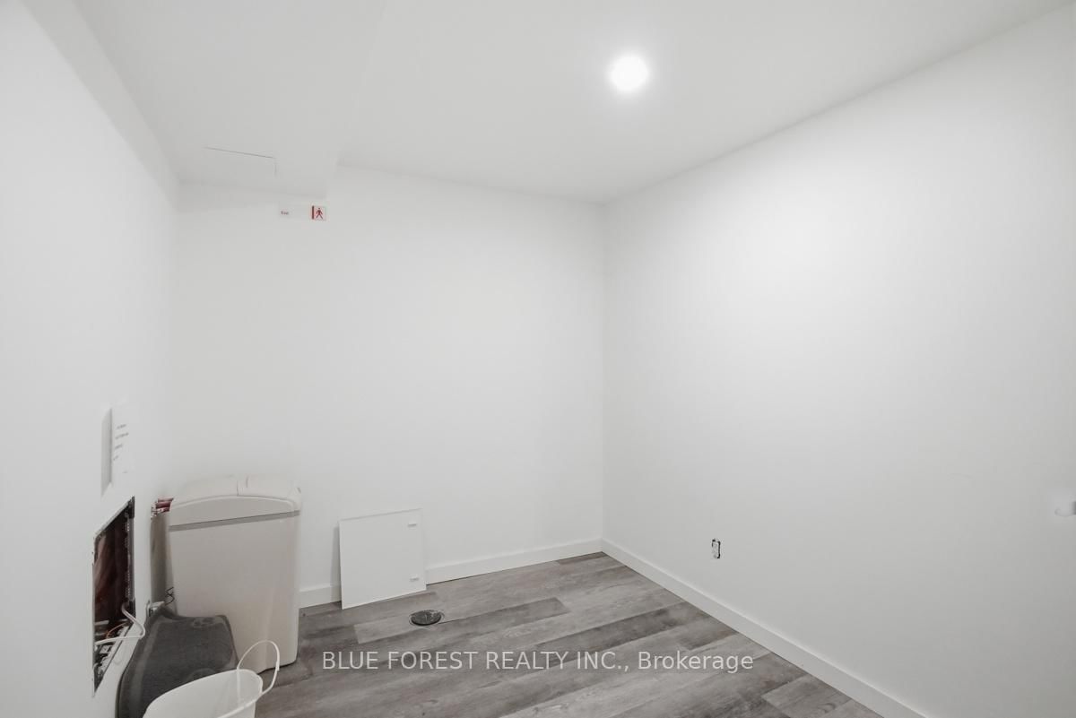 40 Locky Lane • Middlesex Centre, ON photo 28