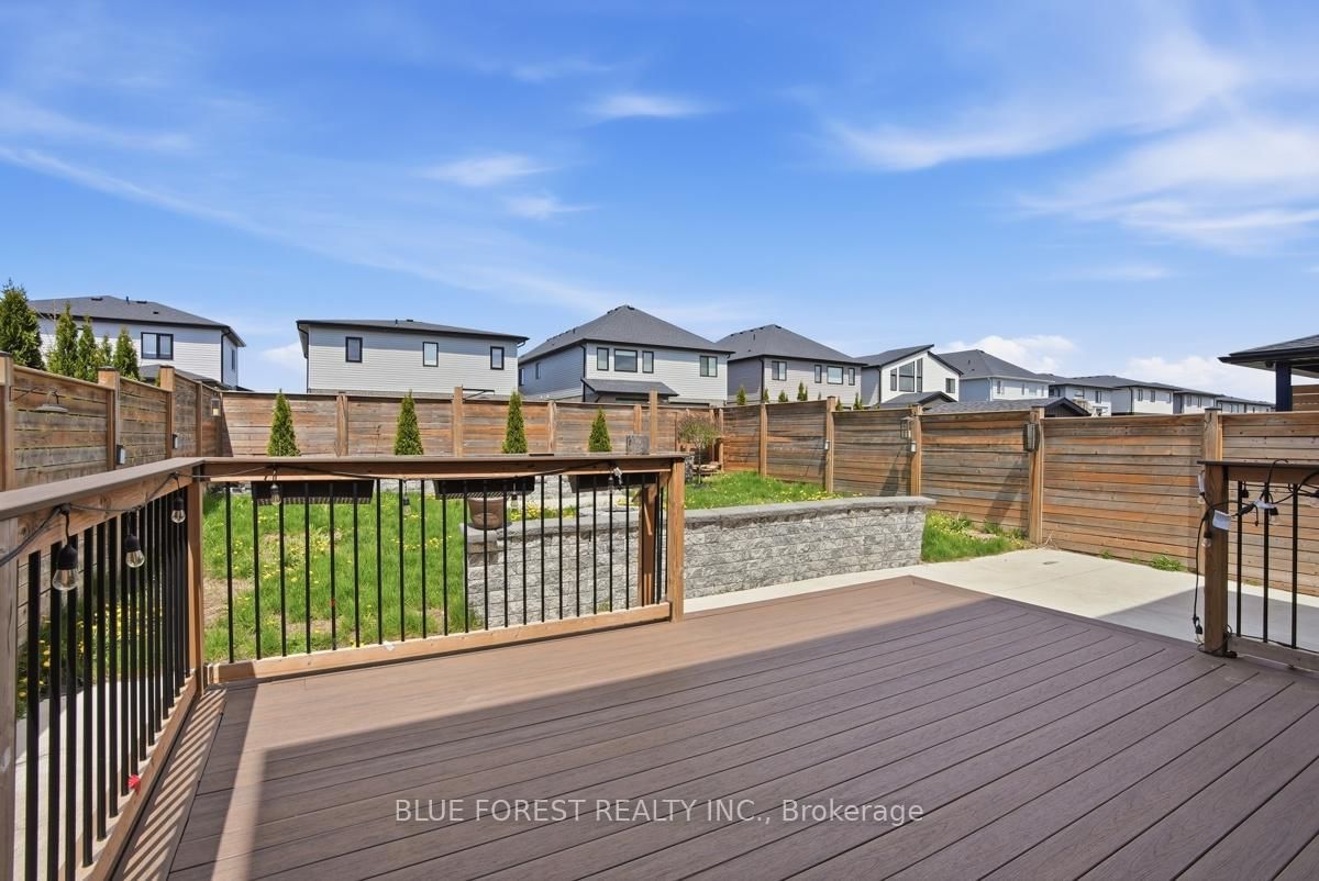 40 Locky Lane • Middlesex Centre, ON photo 34