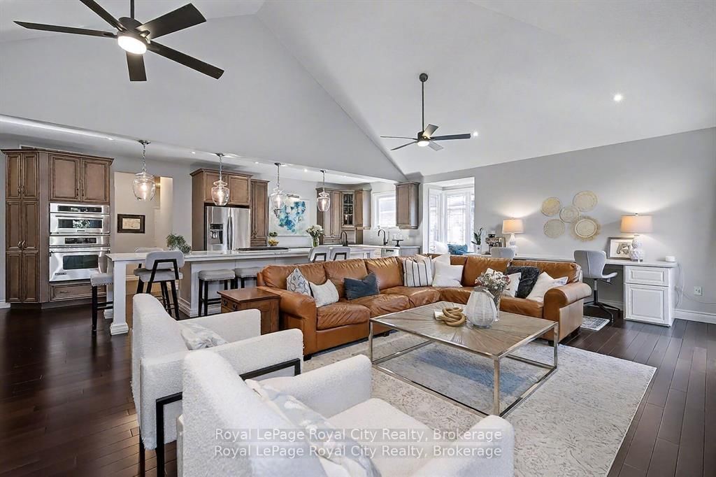 8 Zaduk Place • Guelph, ON photo 14