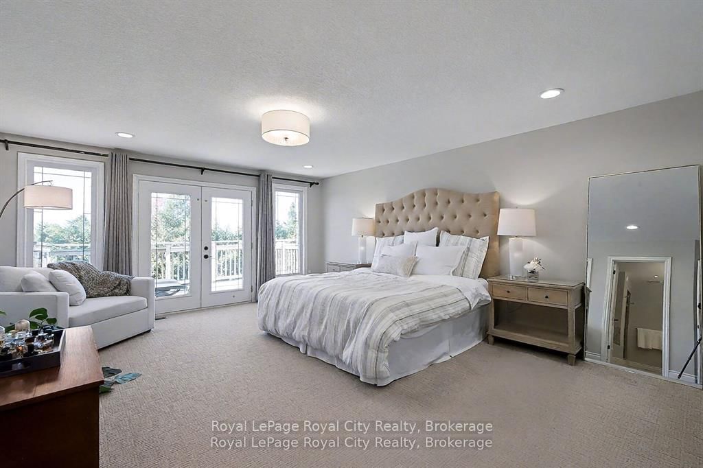 8 Zaduk Place • Guelph, ON photo 22