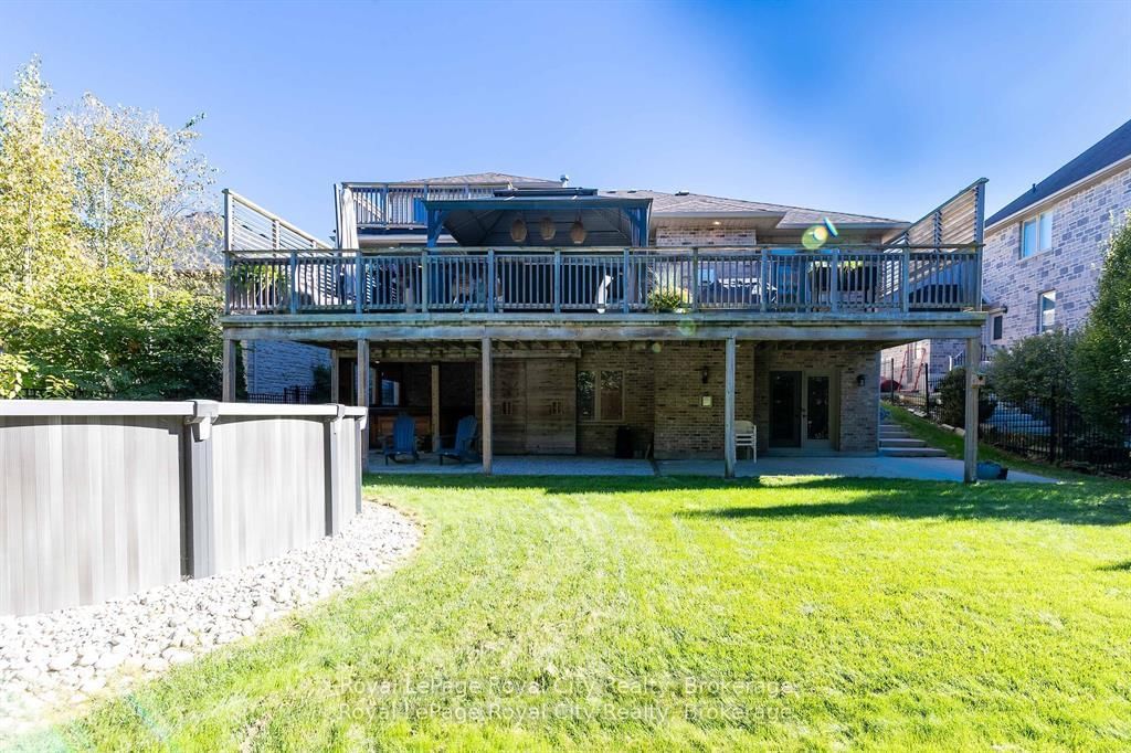 8 Zaduk Place • Guelph, ON photo 37
