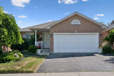 187 WESTCHESTER Drive • Waterloo, ON photo 2