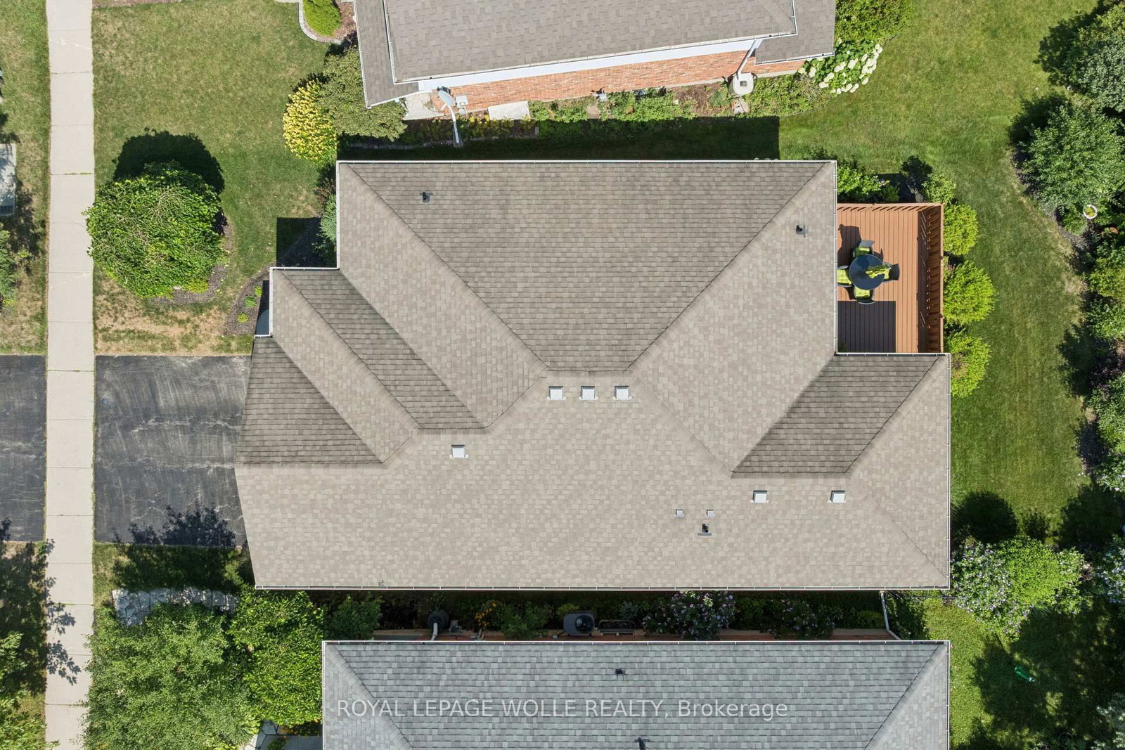 187 WESTCHESTER Drive • Waterloo, ON photo 38