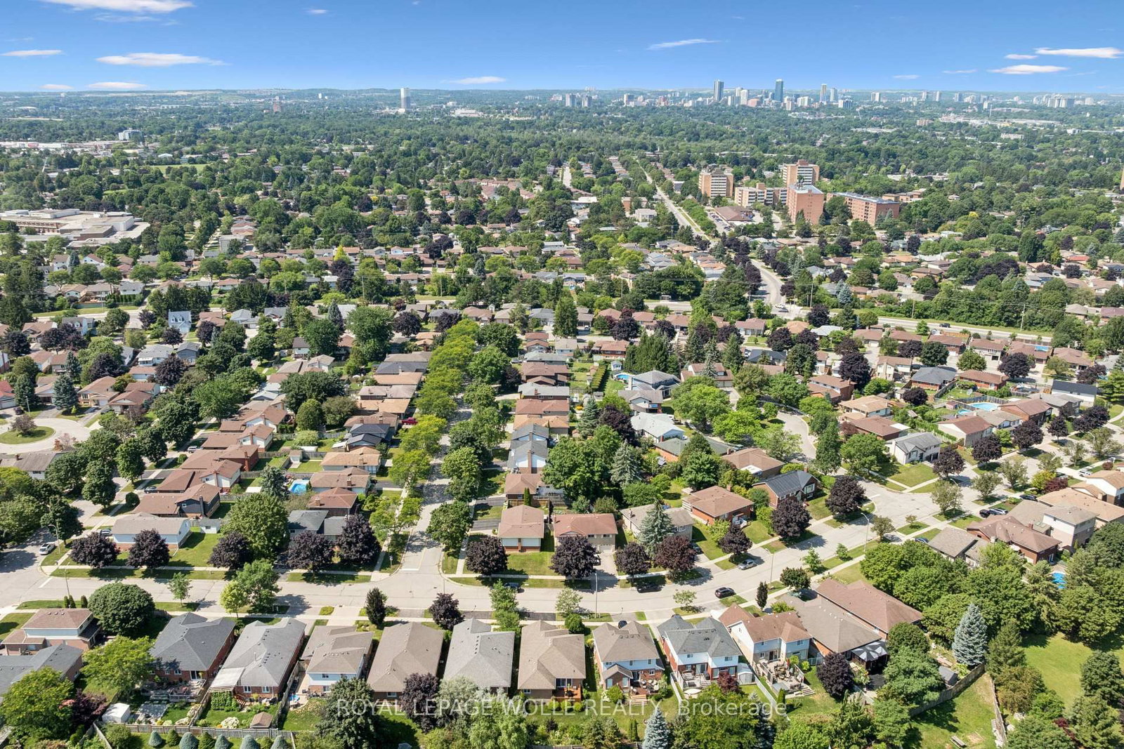 187 WESTCHESTER Drive • Waterloo, ON photo 40
