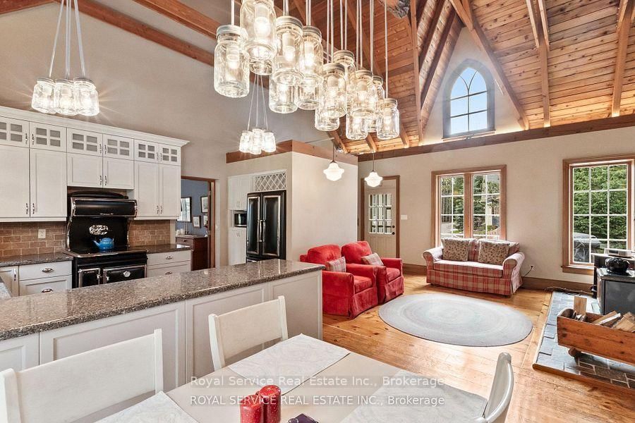 435 Bland Line • Cavan Monaghan, ON photo 18