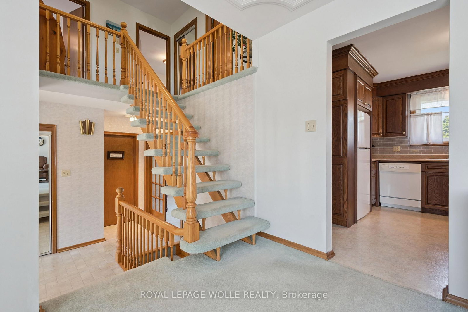 18 Strathcona Crescent • Kitchener, ON photo 16