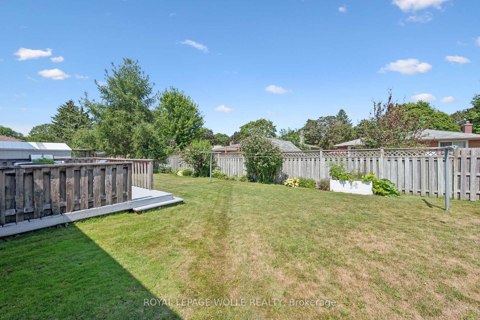 18 Strathcona Crescent • Kitchener, ON photo 32