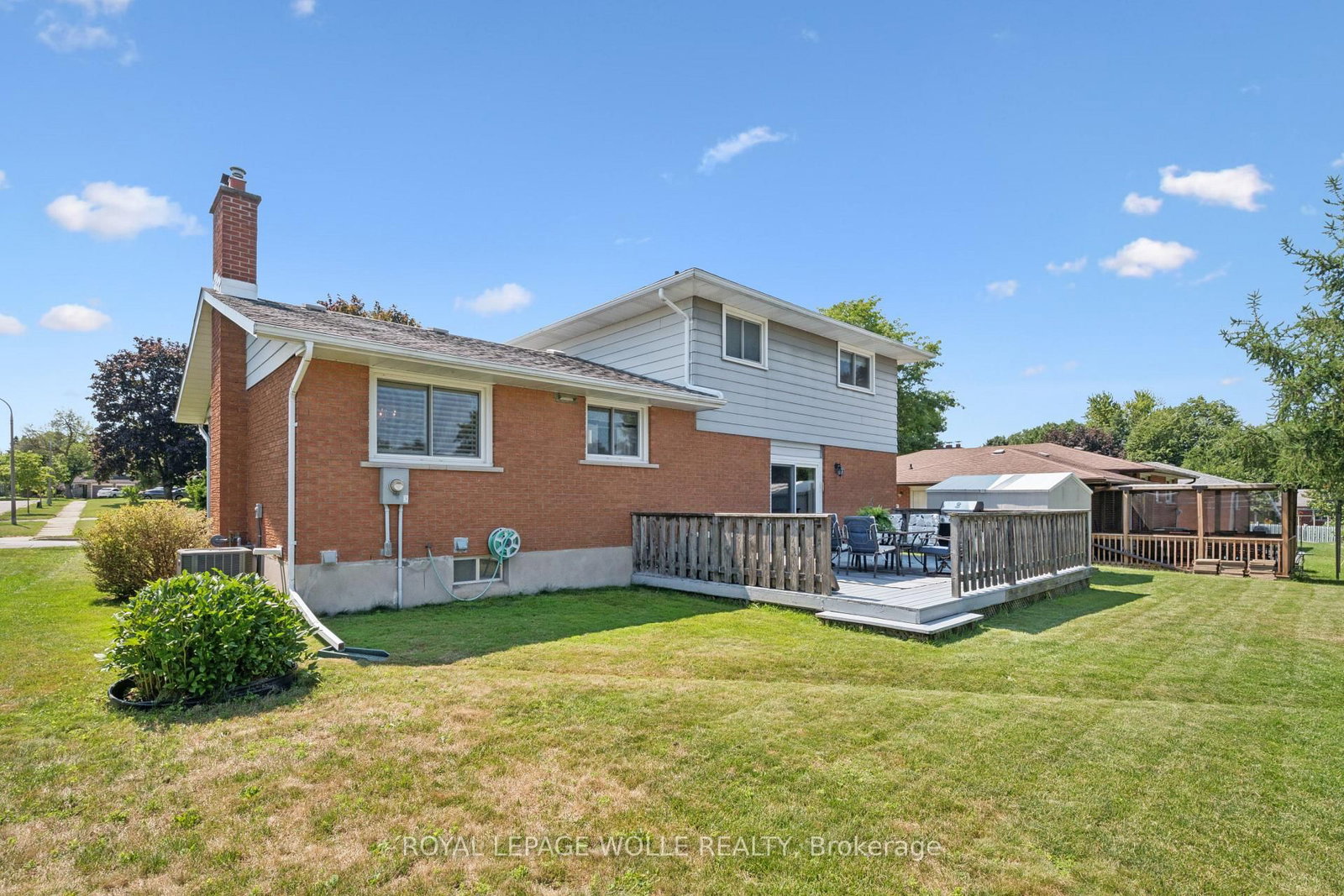 18 Strathcona Crescent • Kitchener, ON photo 33