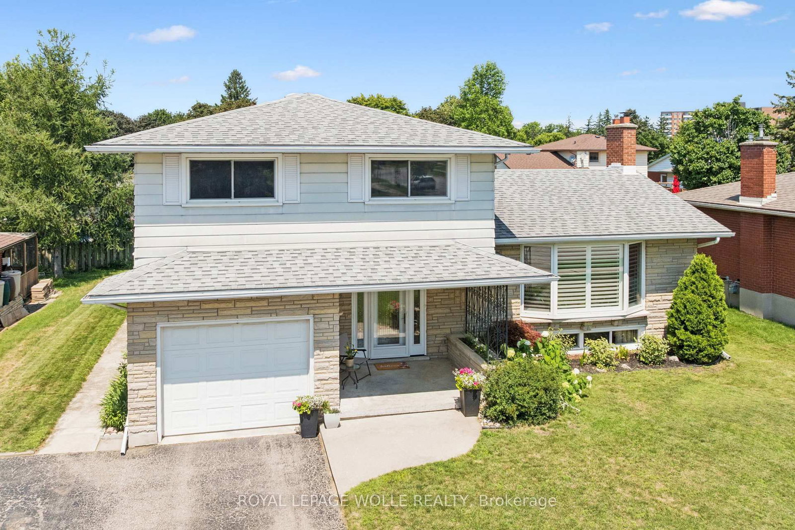 18 Strathcona Crescent • Kitchener, ON photo 37