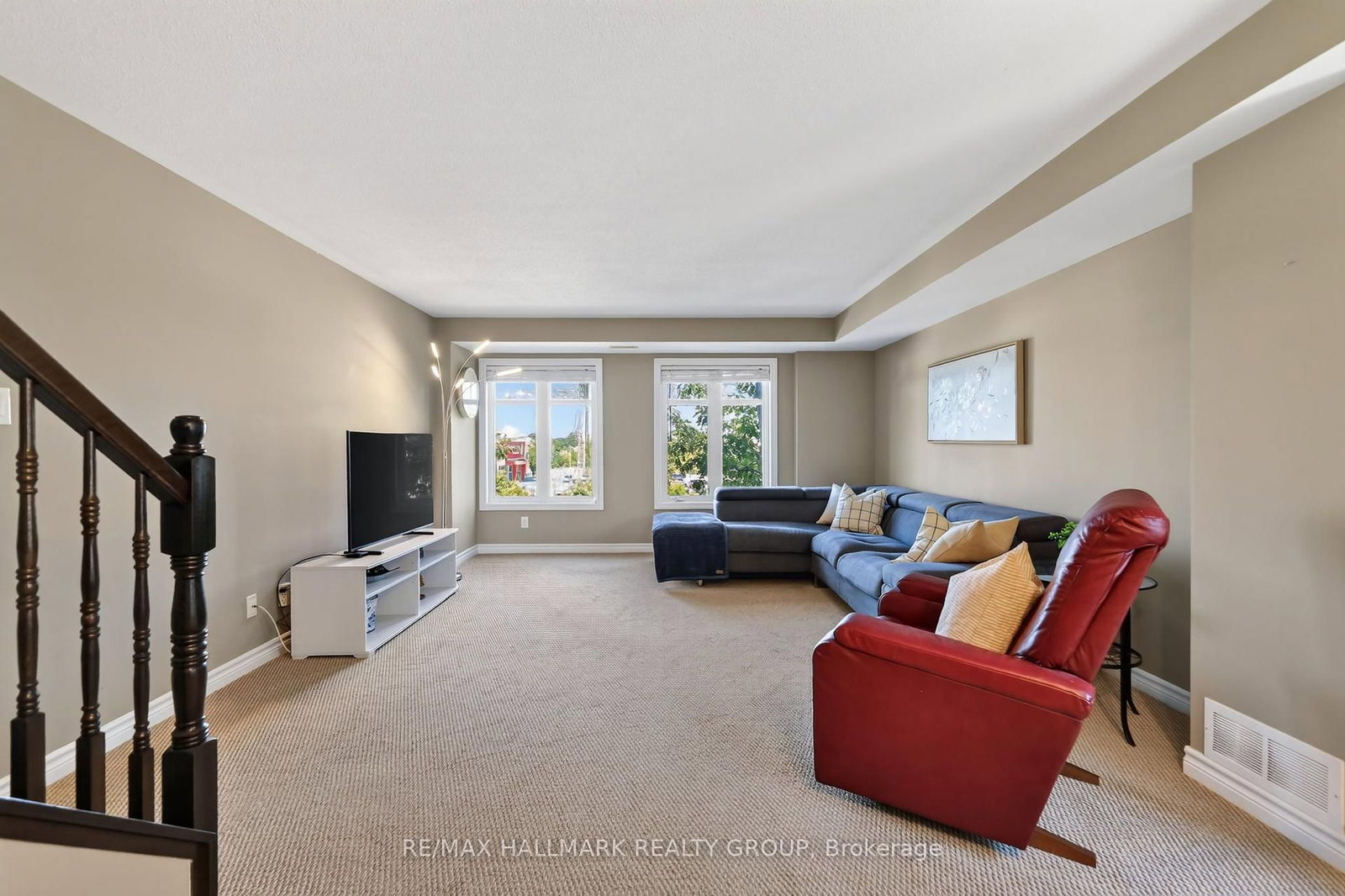 62 Argent Private • Ottawa, ON photo 12