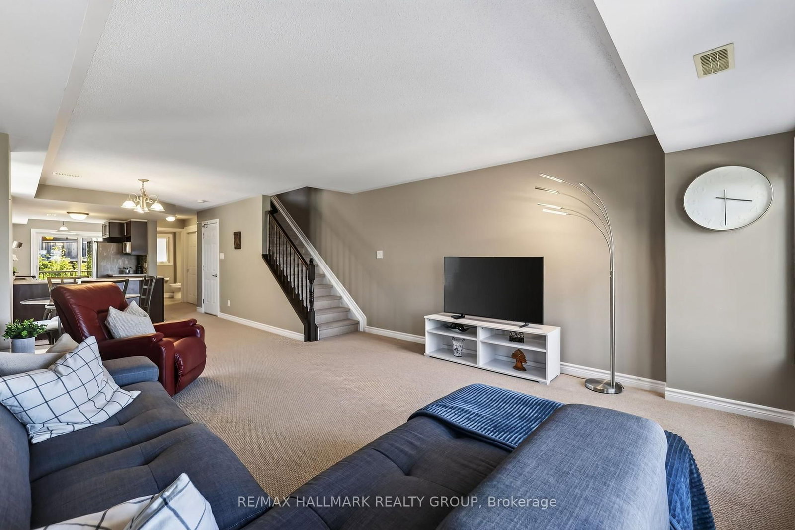 62 Argent Private • Ottawa, ON photo 14