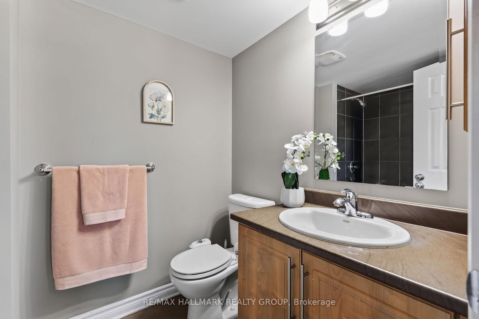 62 Argent Private • Ottawa, ON photo 23
