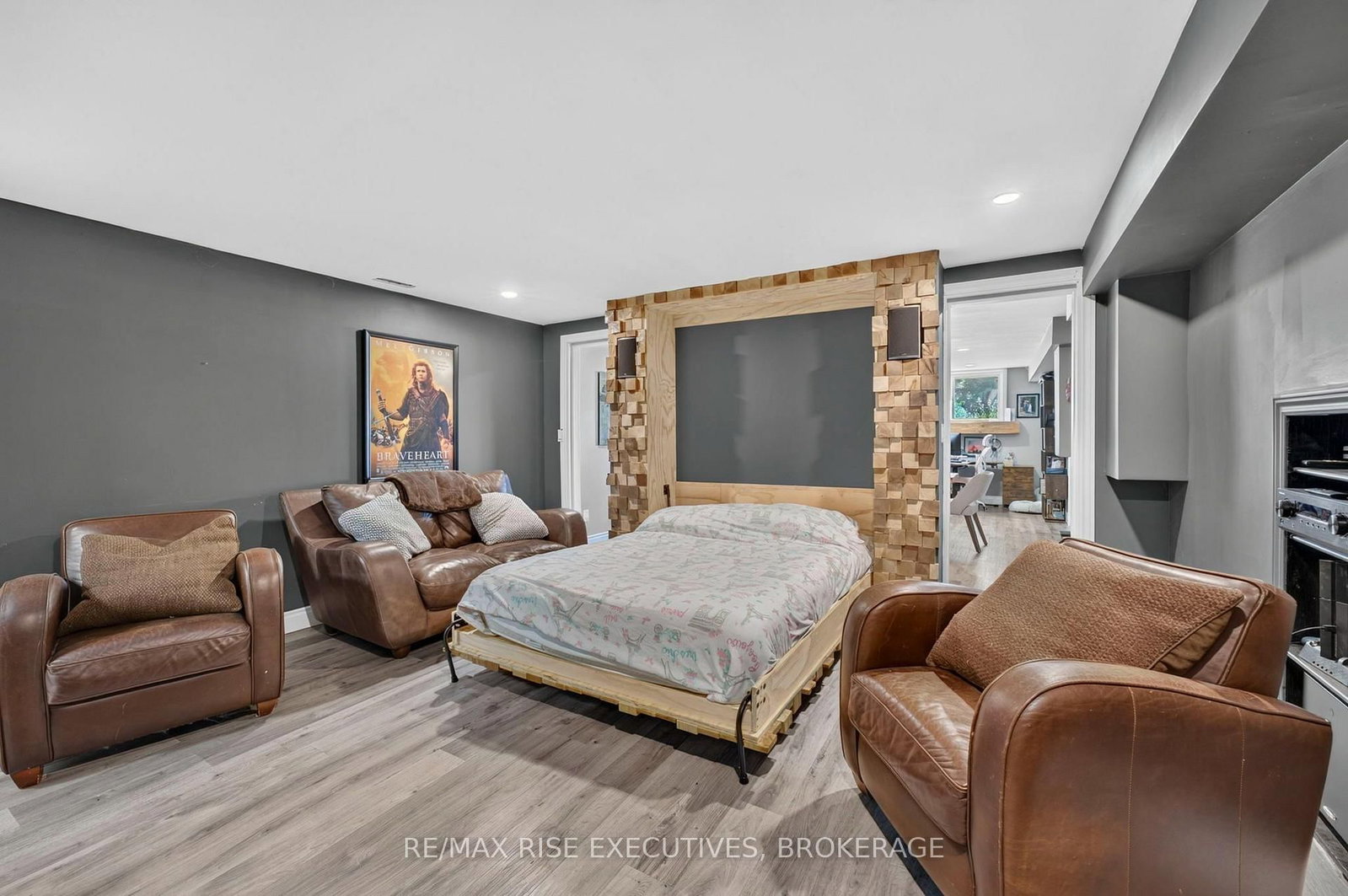 611 Rivermeade Avenue • Kingston, ON photo 36