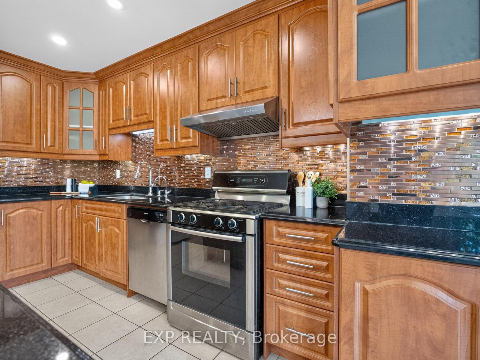 6560 St. Michael Avenue • Niagara Falls, ON photo 16