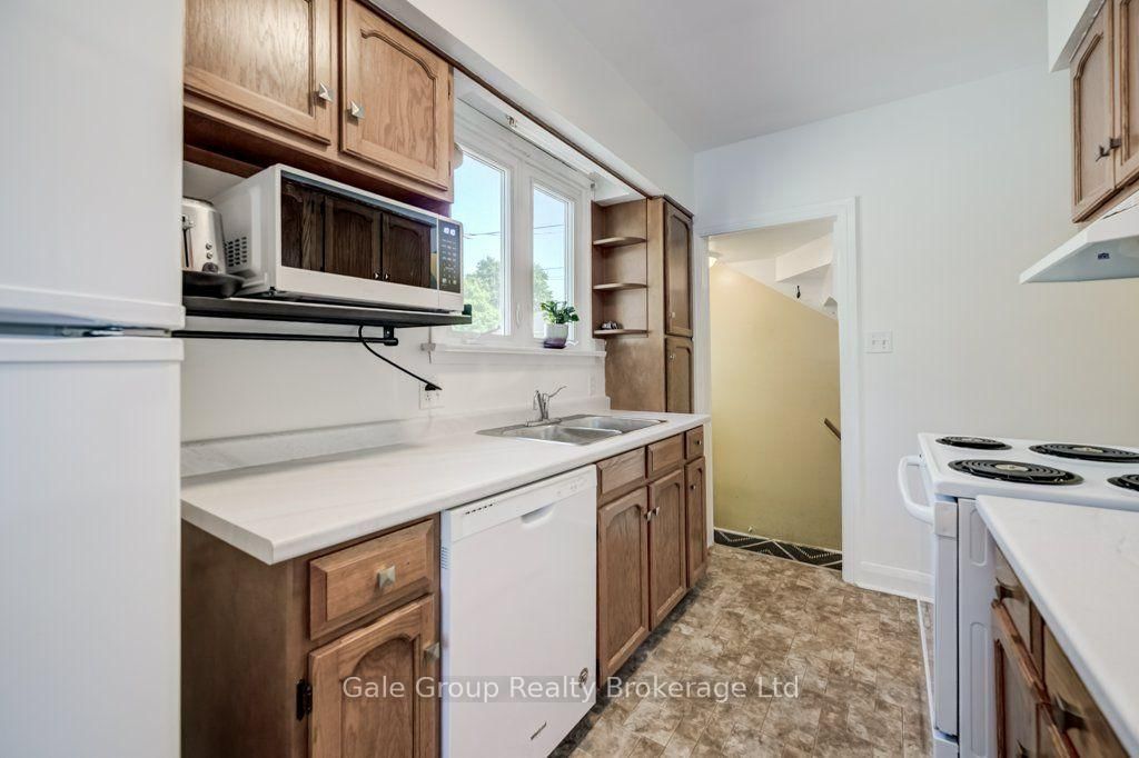 20 Dover Street • Woodstock, ON photo 16