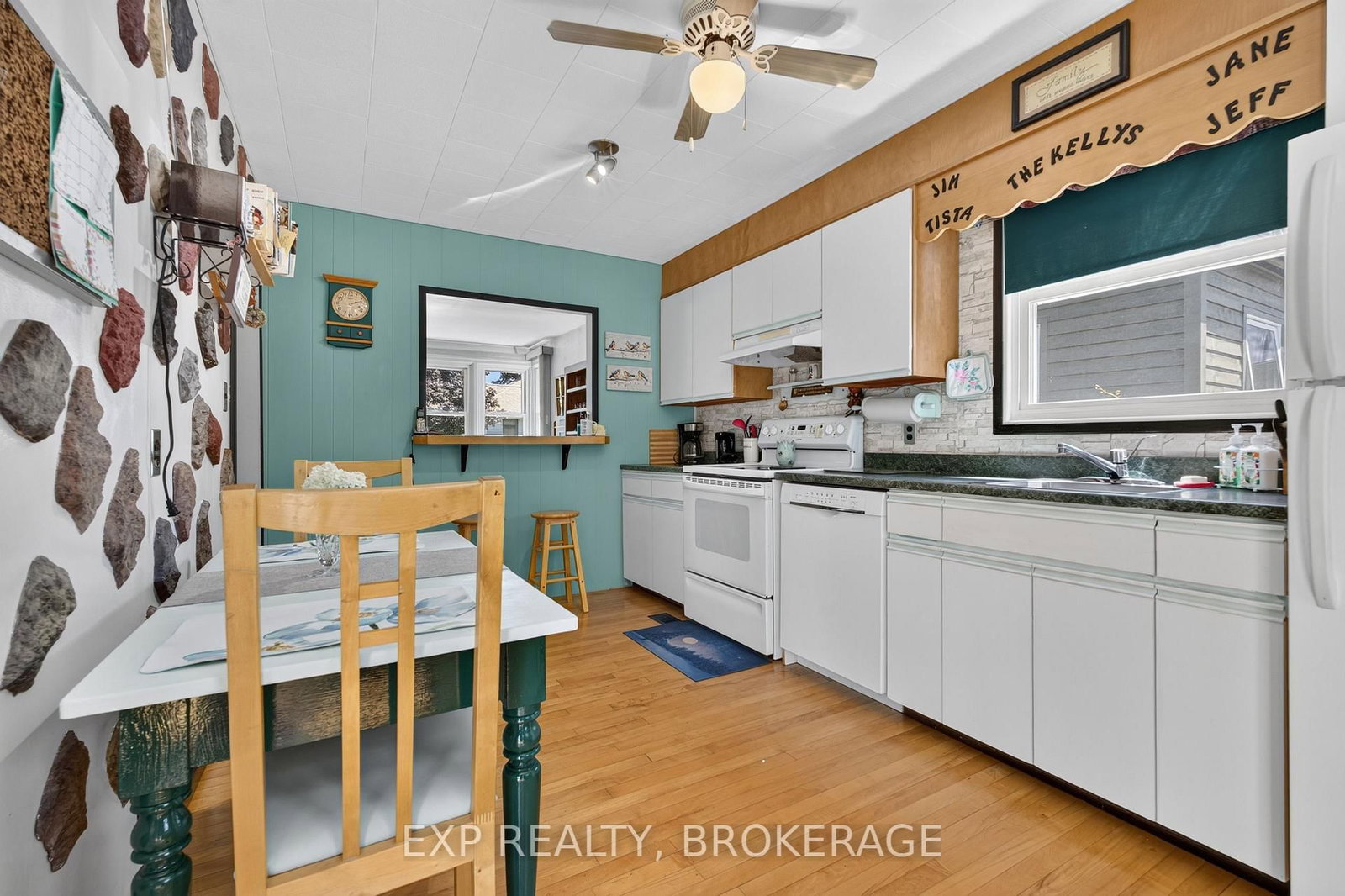 100 REGENT Street • Kingston, ON photo 13