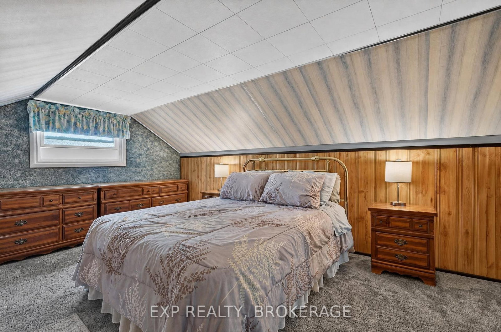100 REGENT Street • Kingston, ON photo 19
