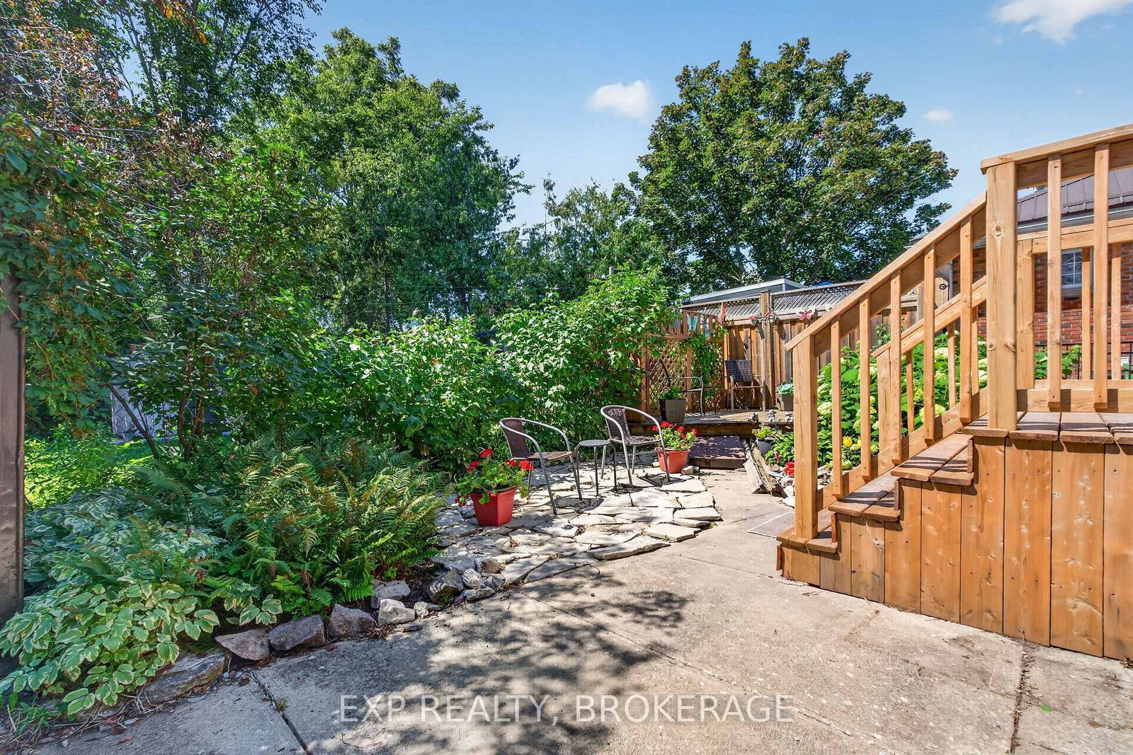 100 REGENT Street • Kingston, ON photo 30