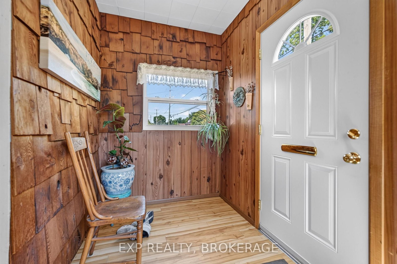 100 REGENT Street • Kingston, ON photo 4