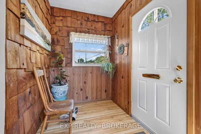 100 REGENT Street • Kingston, ON photo 4