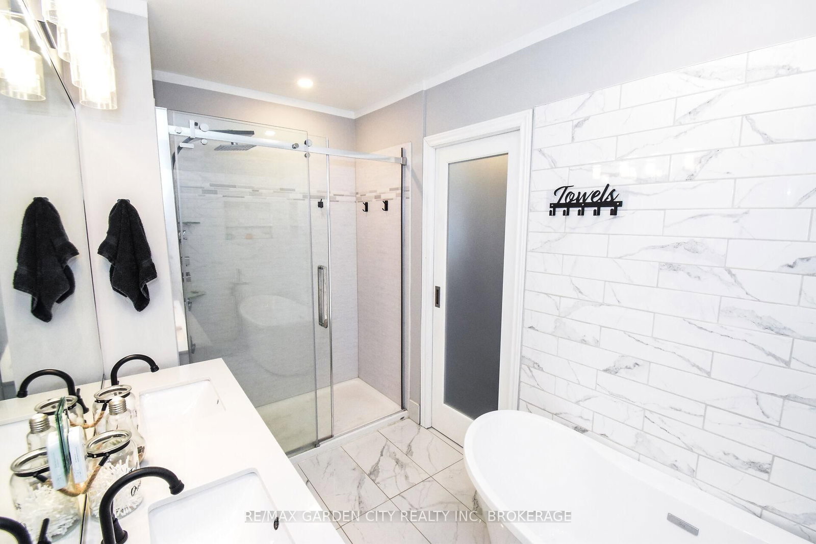 91 Crescent Drive • Welland, ON photo 13