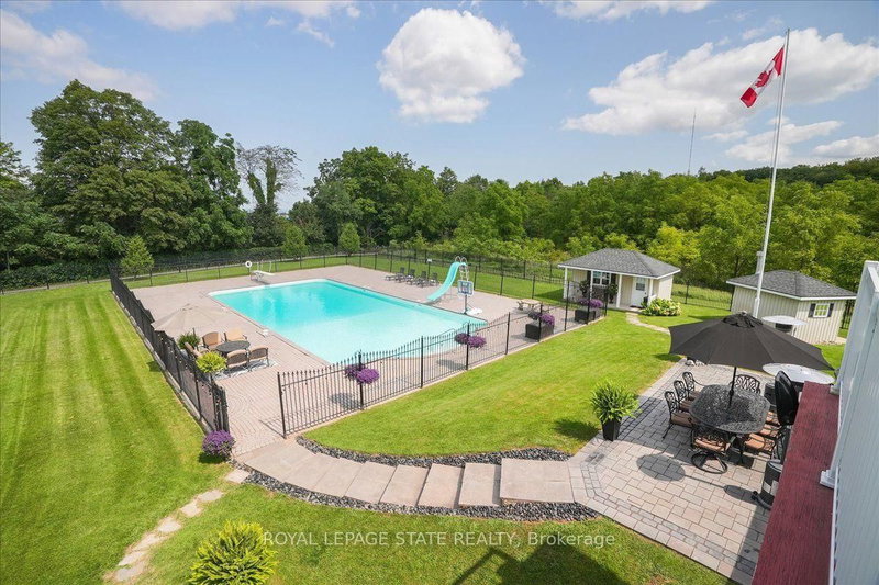 10 Azalea Court
