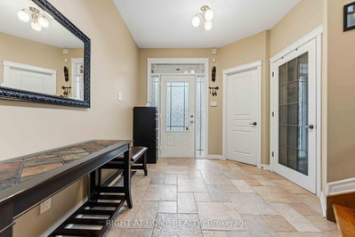 250 Tofino Private • Kanata, ON photo 3
