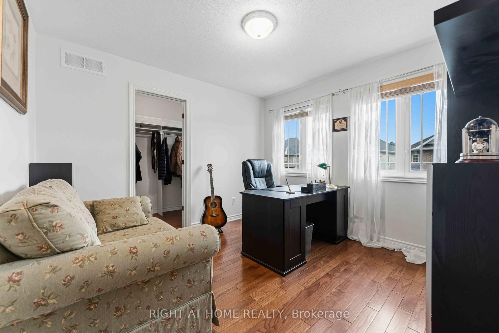 250 Tofino Private • Kanata, ON photo 32