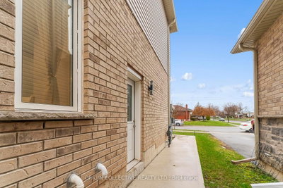 152 Mccabe Avenue • Welland, ON photo 6