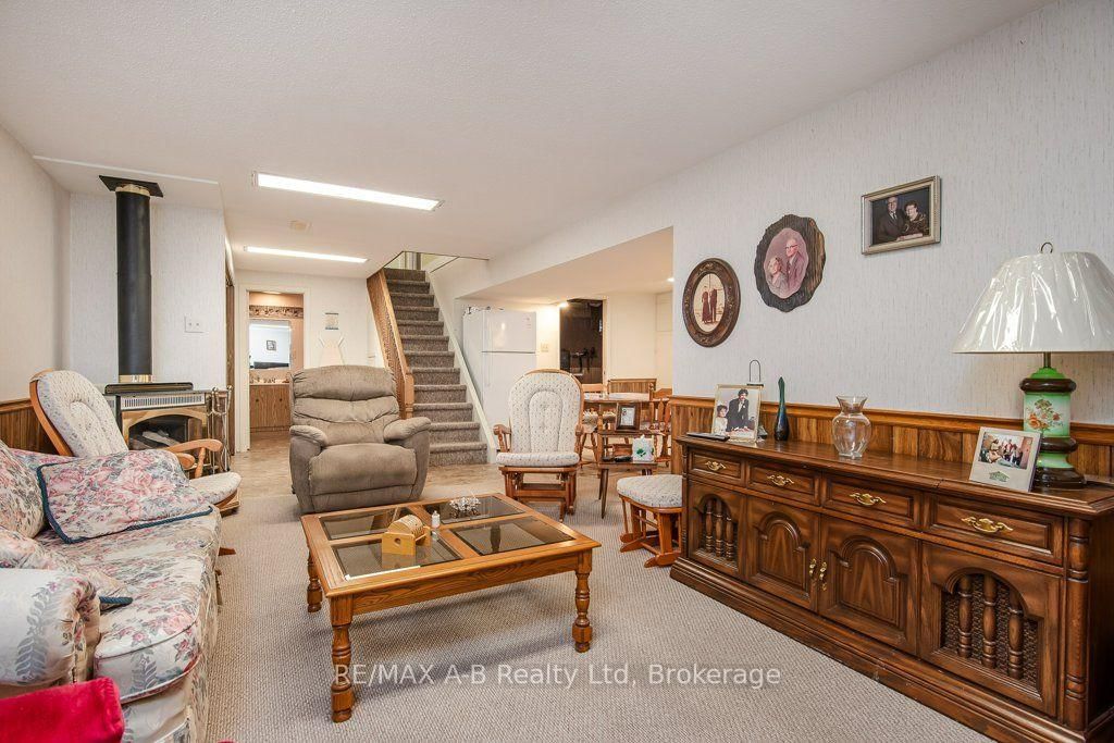 174 Neal Avenue • Stratford, ON photo 39