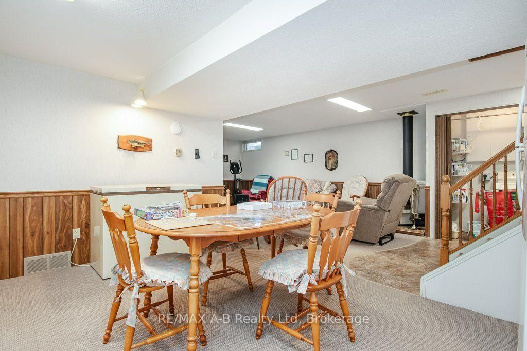 174 Neal Avenue • Stratford, ON photo 42