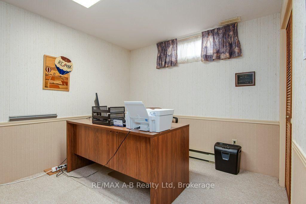 174 Neal Avenue • Stratford, ON photo 45