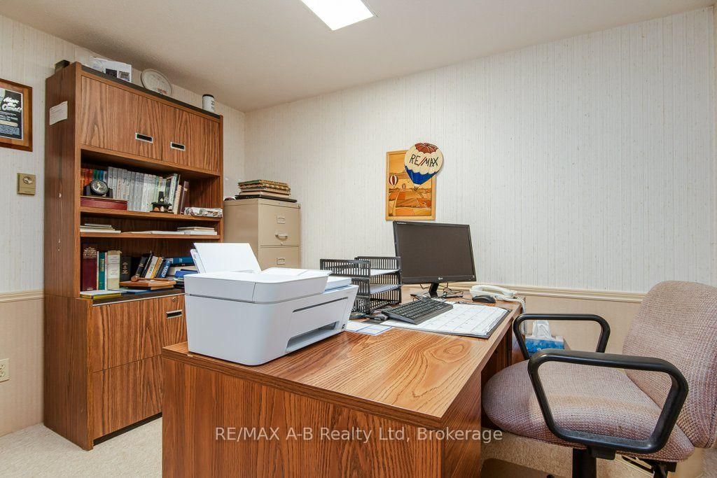 174 Neal Avenue • Stratford, ON photo 46