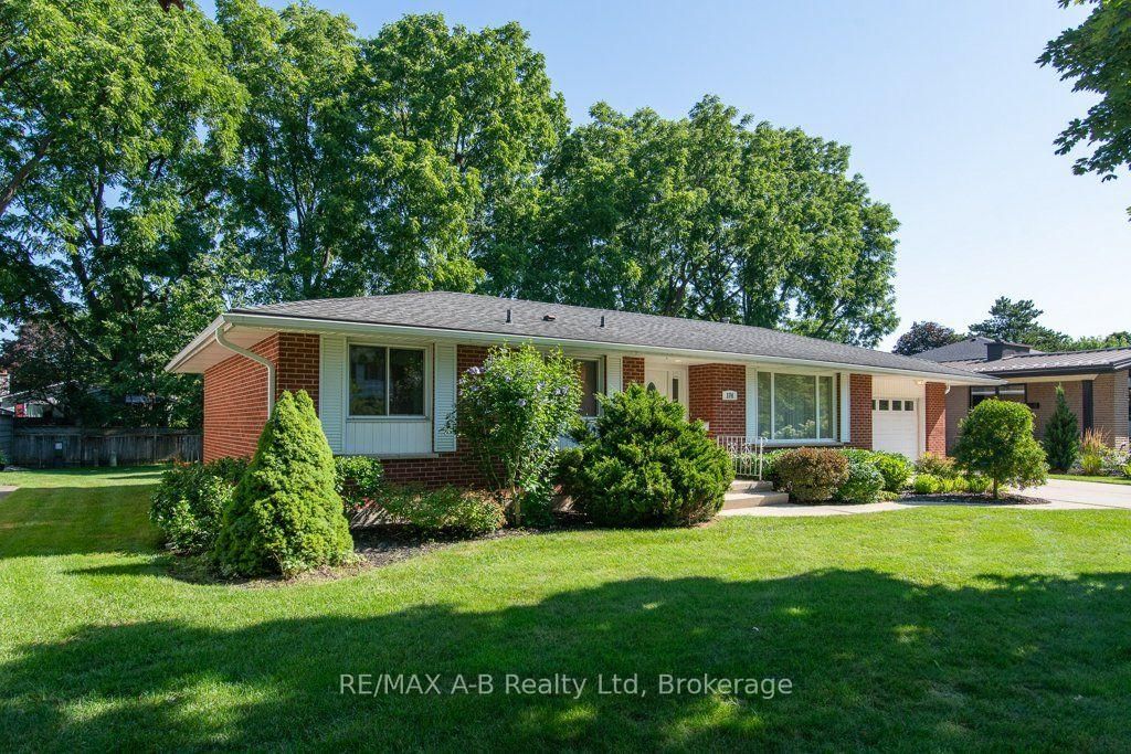 174 Neal Avenue • Stratford, ON photo 5