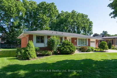 174 Neal Avenue • Stratford, ON photo 5